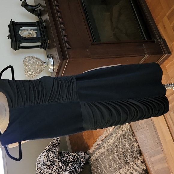 NWOT BCBGMAXAZRIA Dress - Picture 5 of 8